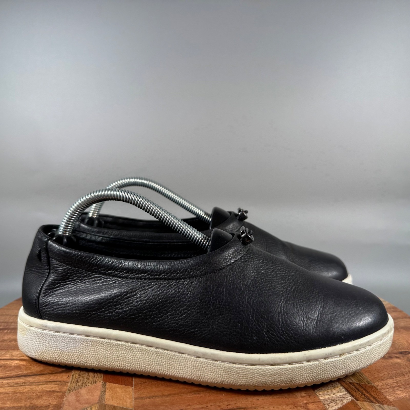 Eileen Fisher Womens Black Tumbled Leather Slip On Platform Sneakers Size 6.5